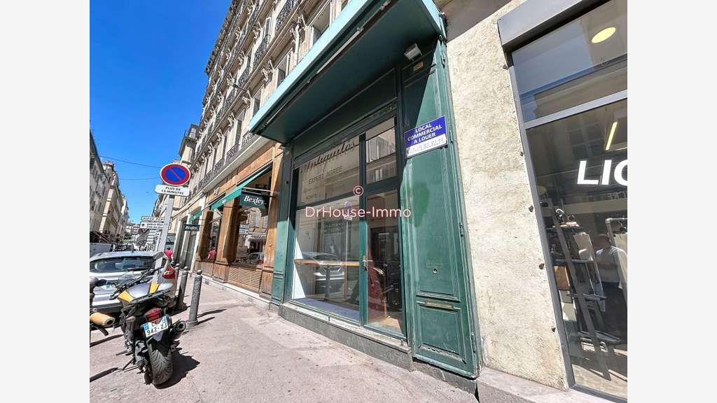 Local commercial de 52m² à louer à Marseille 13006