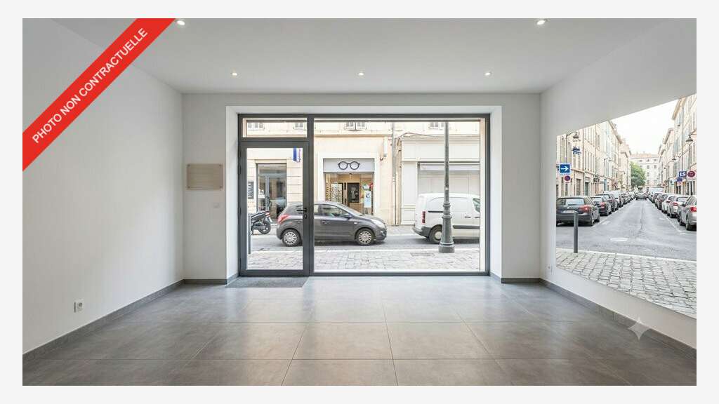 Local commercial à louer 103m² à Marseille 6e