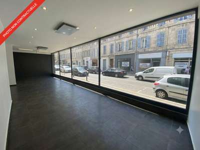 Local commercial à louer 103m² à Marseille 6e