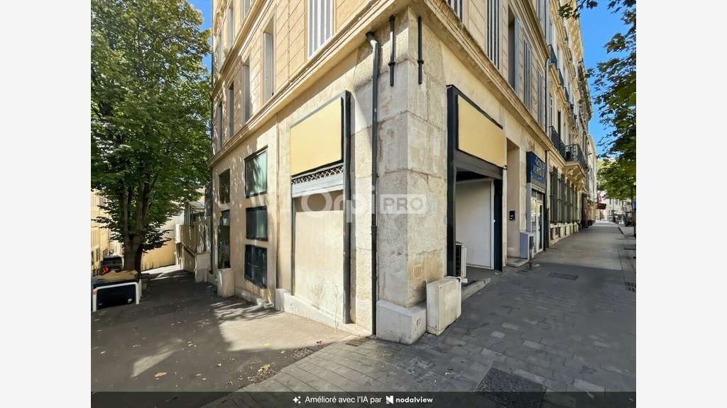 MARSEILLE - LOCAL COMMERCIAL à louer