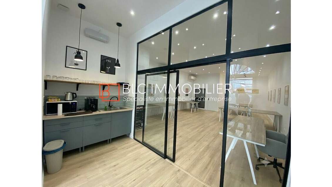 Local commercial 75m² à louer à Marseille 13007
