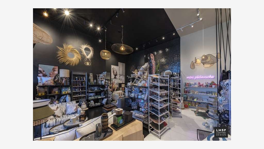 Loue local commercial 125m² à Marseille Bonneveine