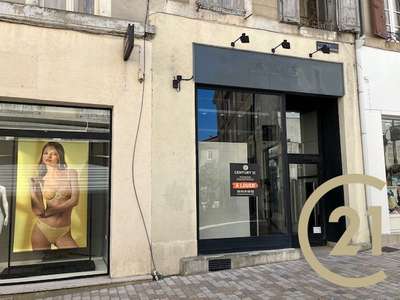 A louer boutique 60m² emplacement N°1 à Castres