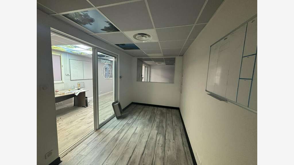 Local commercial 400m² à louer à Martigues Sud