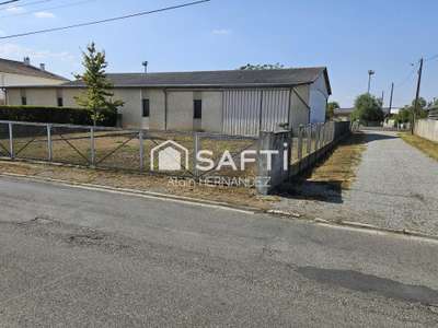 MARTRES TOLOSANE - A LOUER LOCAL 630 M2