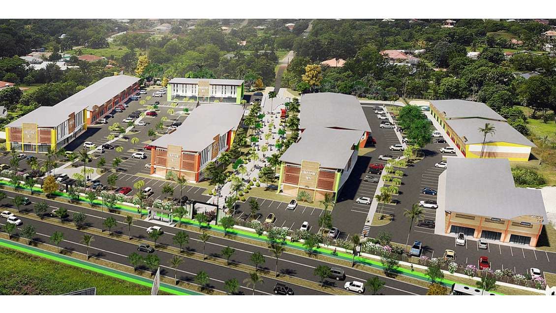 A louer bureaux 95 à 1100m² Retail Park Matoury 