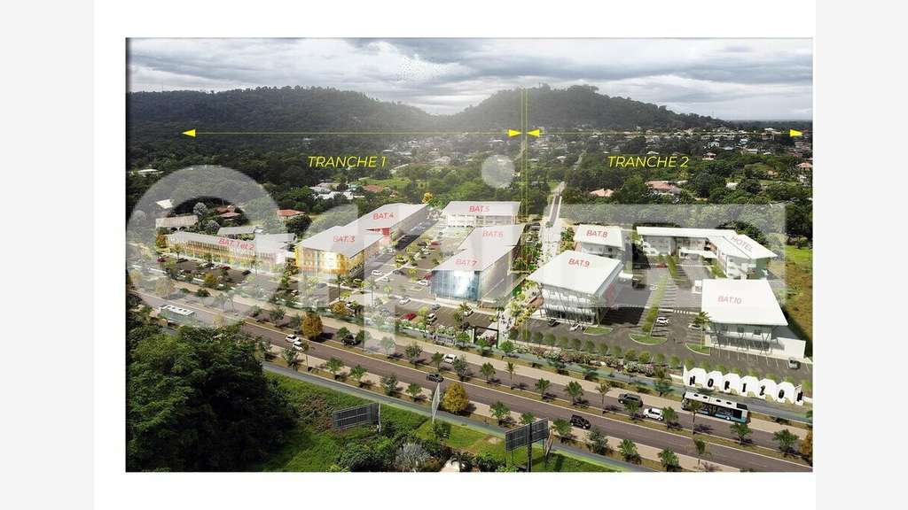 Loue immeuble commercial 422m² centre cial Matoury