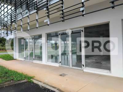Location Locaux commerciaux - Boutiques à Matoury