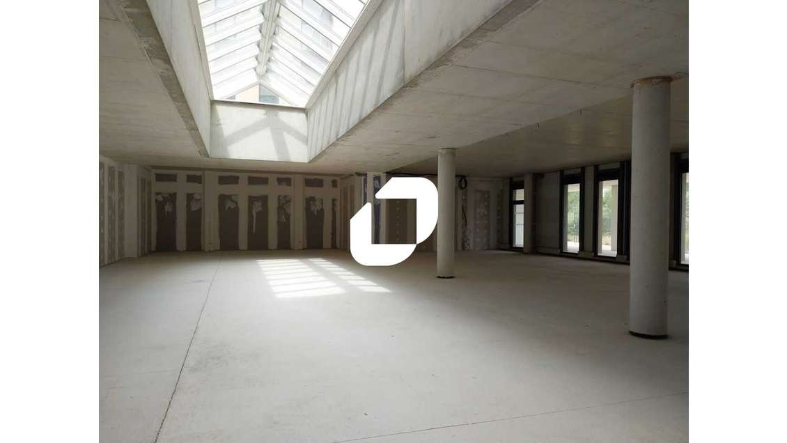 A louer Local commercial 300m² Mauguio