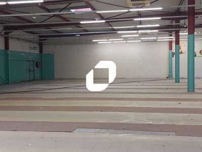 A louer Local commercial 564m² Maurepas