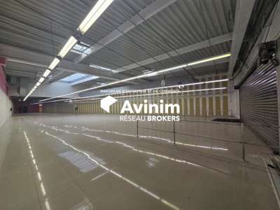 A louer local commercial 1203m² Pariwest Maurepas