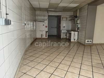 A louer local 50m² PMR emplacement idéal Maxeville