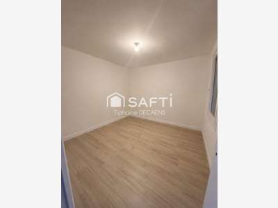 3 bureaux de disponible location de 1 / 2 ou 3