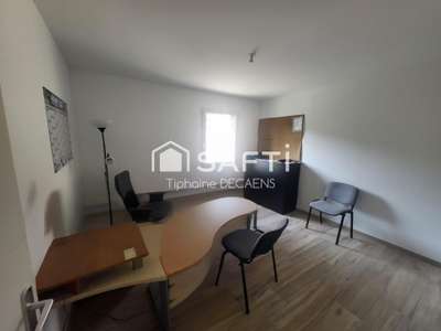 3 bureaux de disponible location de 1 / 2 ou 3