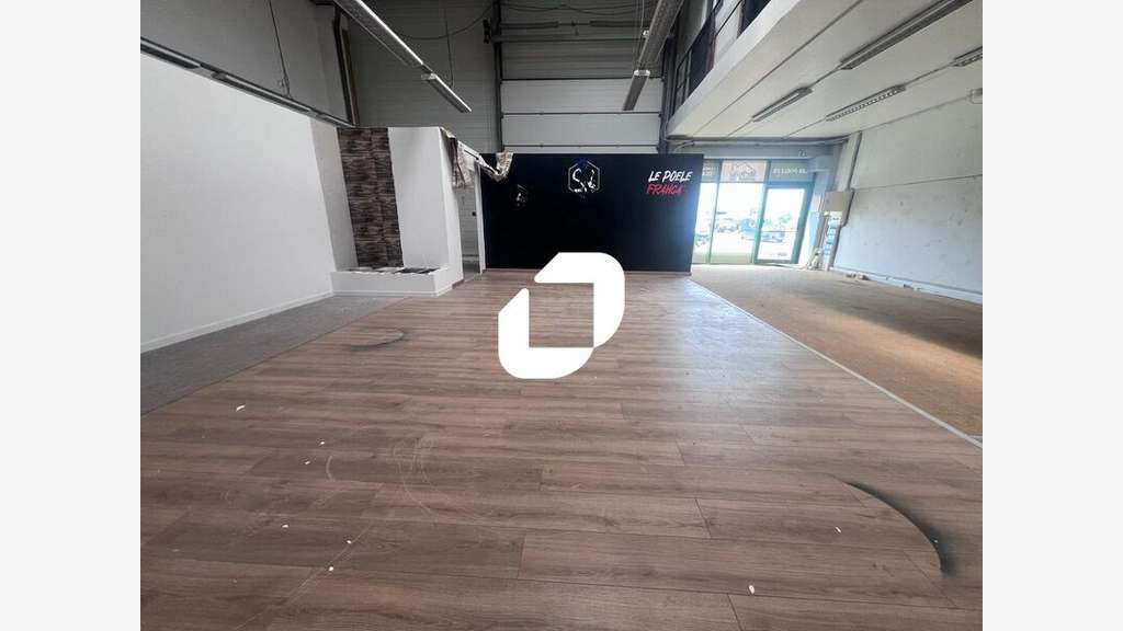 A louer Local commercial 395m² Meaux