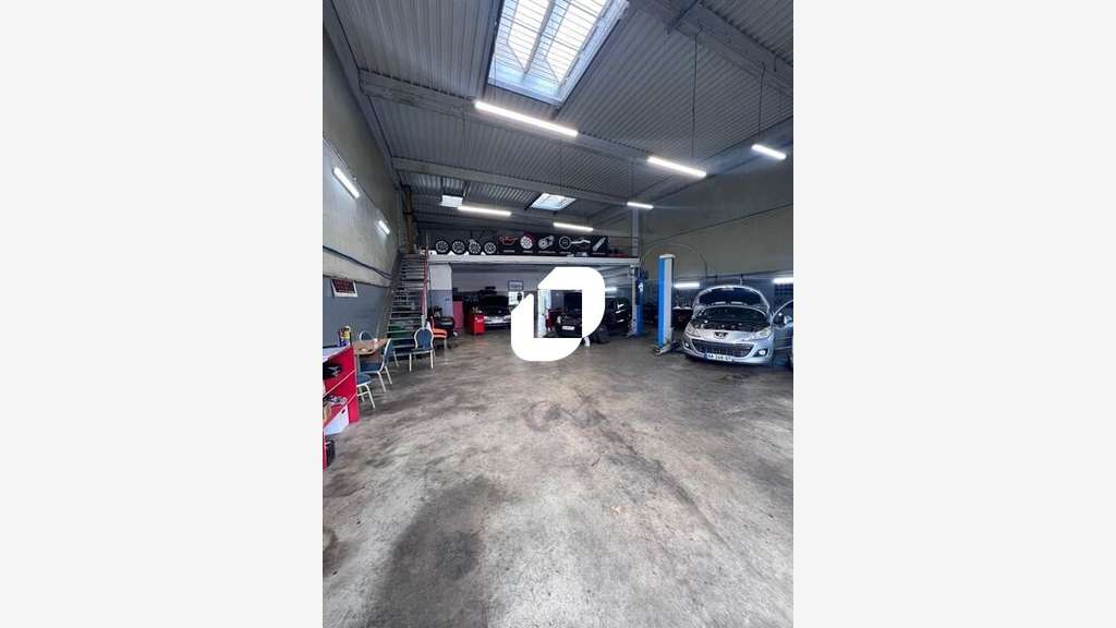 A louer Local commercial 216m² Meaux