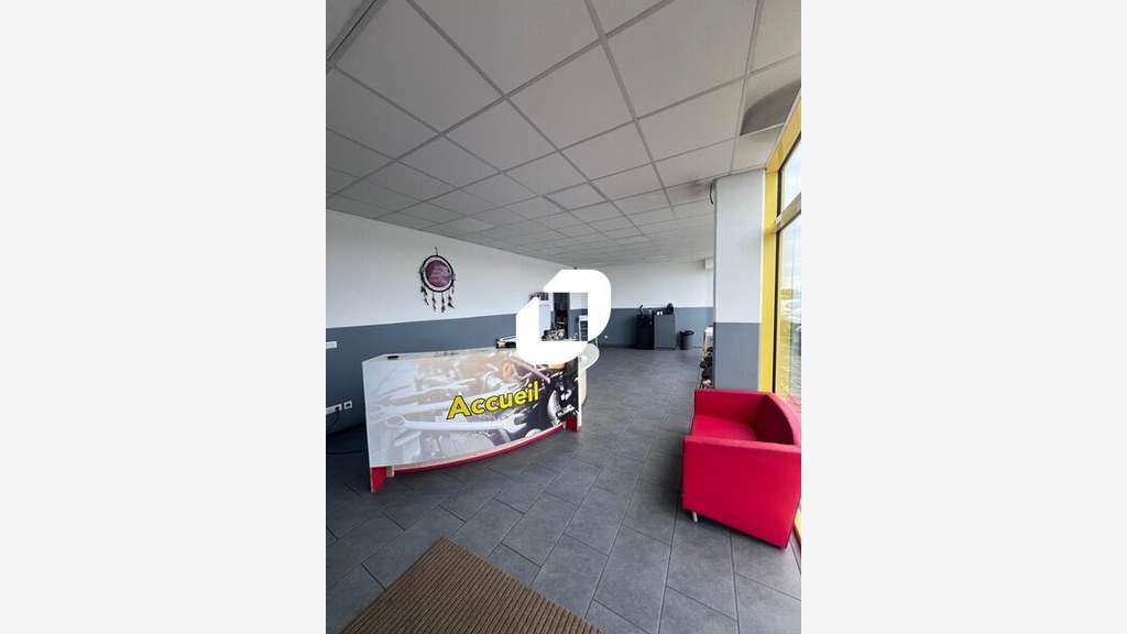 A louer Local commercial 216m² Meaux