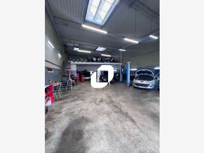 A louer Local commercial 611m² Meaux
