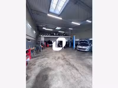 A louer Local commercial 611m² Meaux