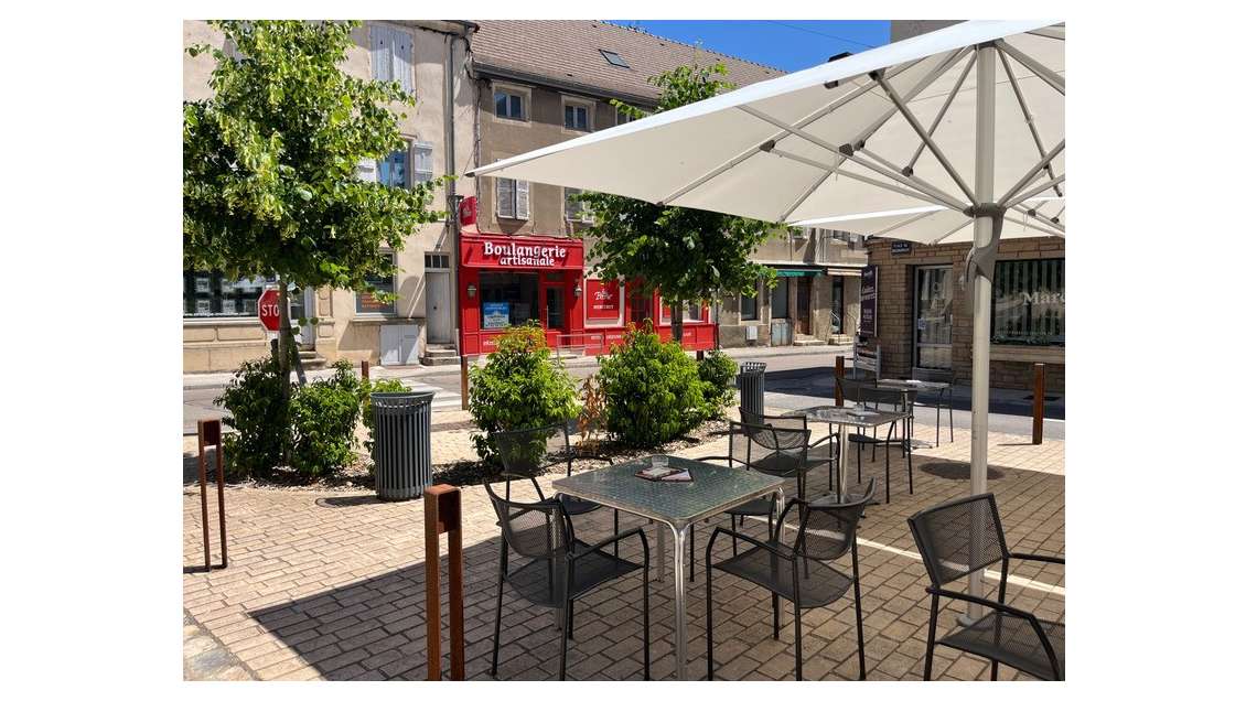 Local tous commerces avec possibilité d'acquérir l