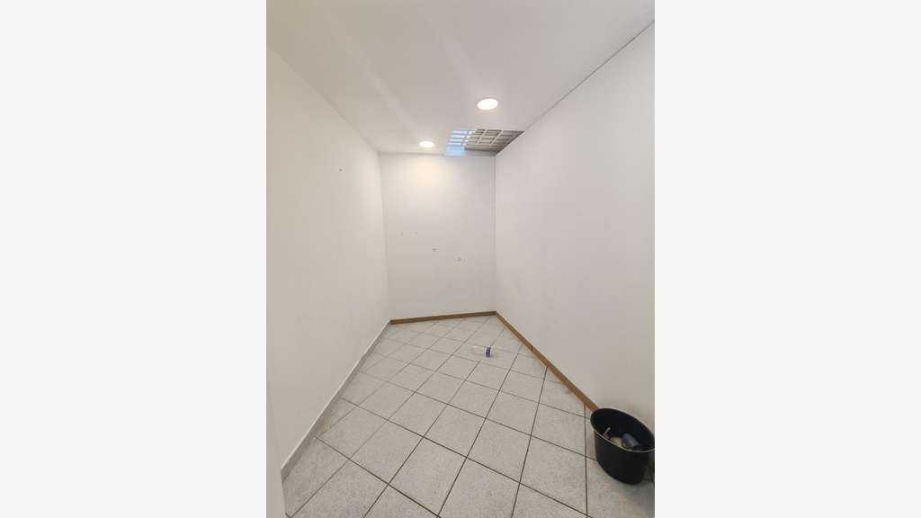 A louer surface commerciale 68m² prox Merdrignac