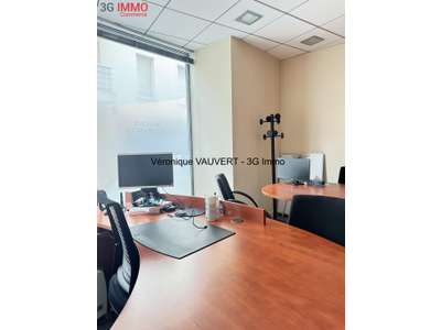 Location Locaux commerciaux - Boutiques à Mérignac