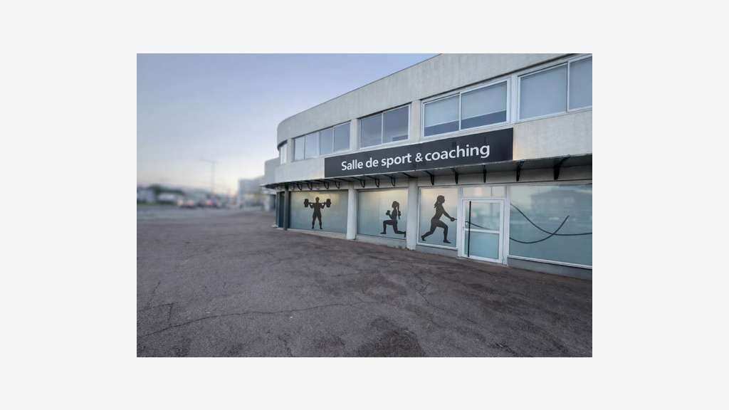 Local commercial à louer 215m² Mérignac Mondésir