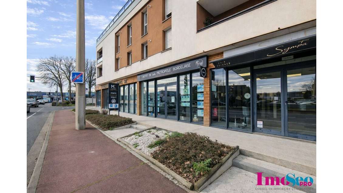 Local commercial 60m² à louer à Mérignac Capeyron