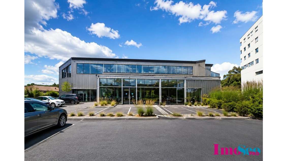 Local commercial à louer MERIGNAC