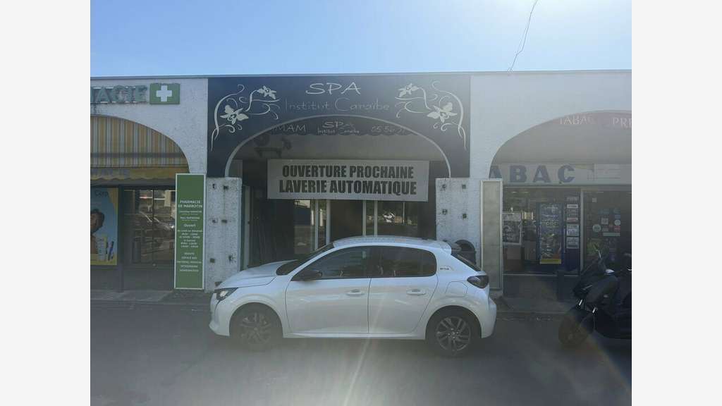 Local commercial de 43m² à louer à Mérignac