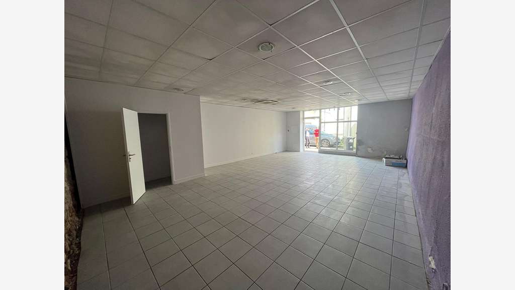 Local commercial de 60m² à louer Mérignac Capeyron