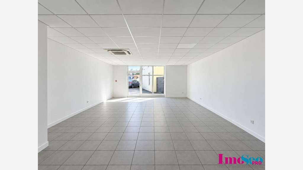 Local commercial de 60m² à louer Mérignac Capeyron