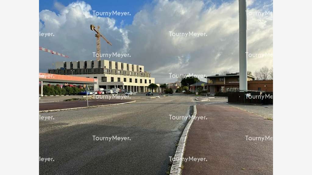 EXCLUSIVITE LOCAL COMMERCIAL A LOUER - MERIGNAC