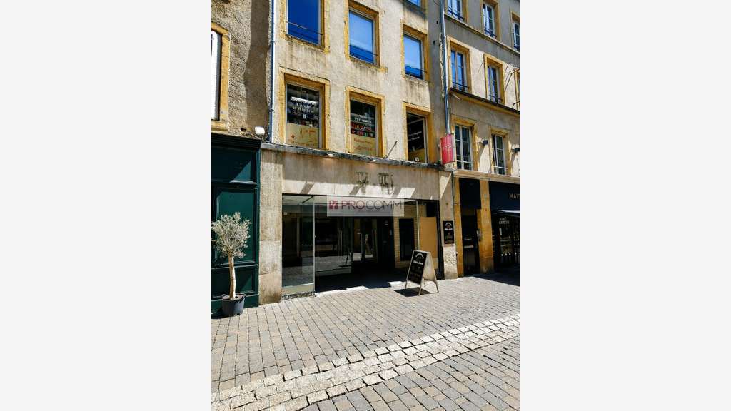 Local 55m² à louer quartier recherché Metz centre