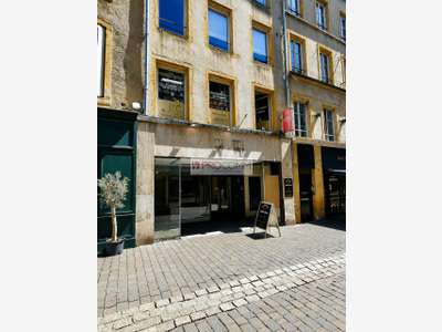 Local 55m² à louer quartier recherché Metz centre