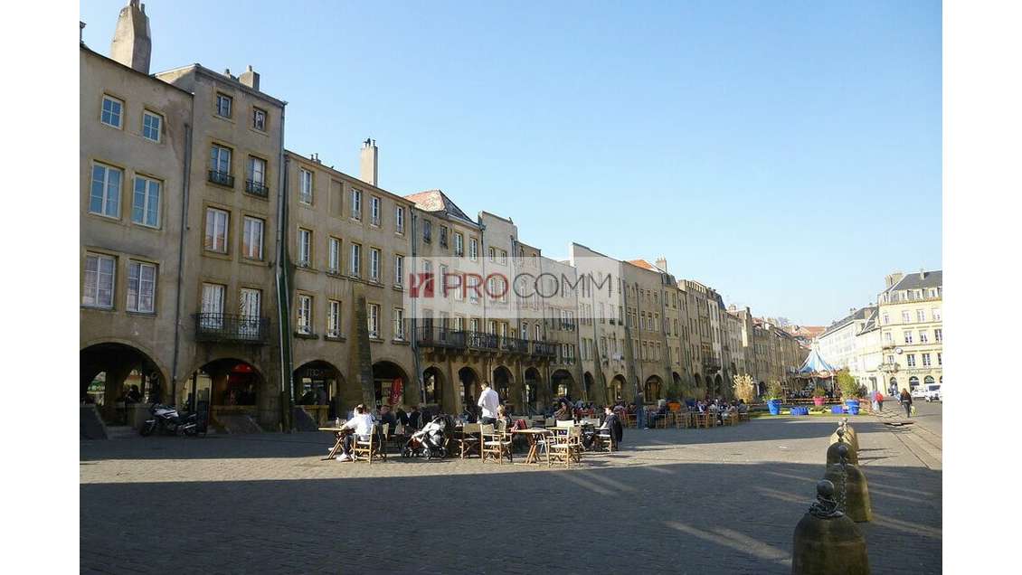 Local commercial de 73m² à louer à Metz