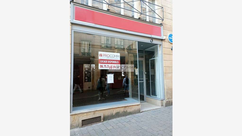 Boutique 105m² à louer excellente visibilité Metz