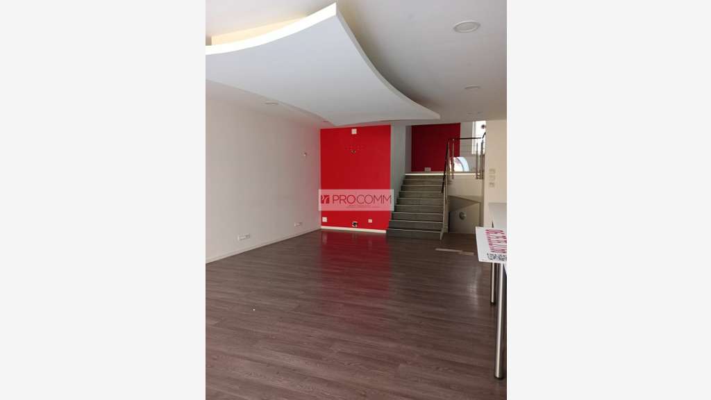 Boutique 105m² à louer excellente visibilité Metz