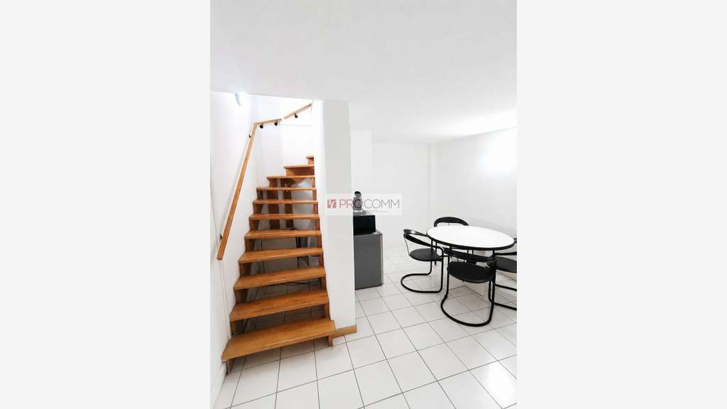 Local commercial 85m² à louer à Metz Gare