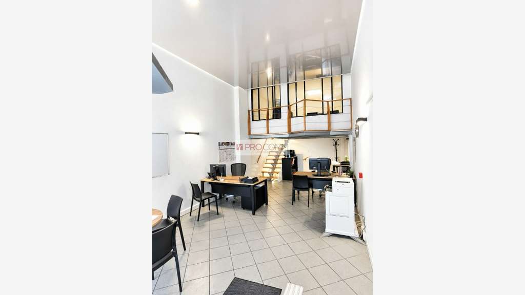 Local commercial 85m² à louer à Metz Gare