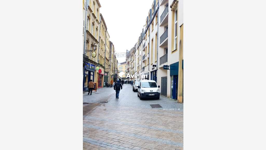 REF/LP802-LOCAL CCIAL-120m²-METZ-A LOUER