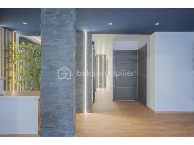 Location Bureaux à Metz-Tessy