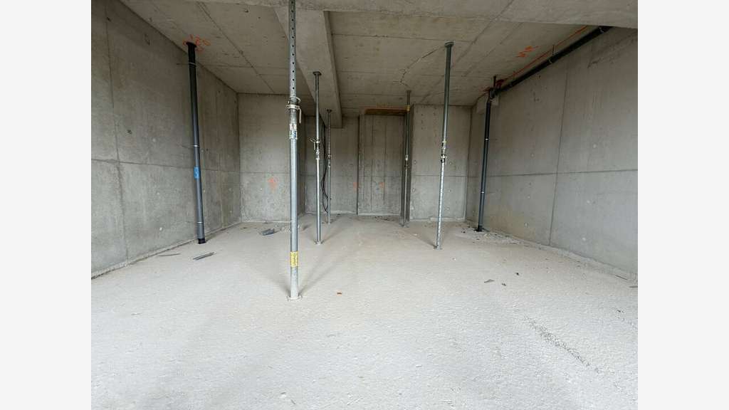 Local commercial de 59m² à louer à Meyzieu centre