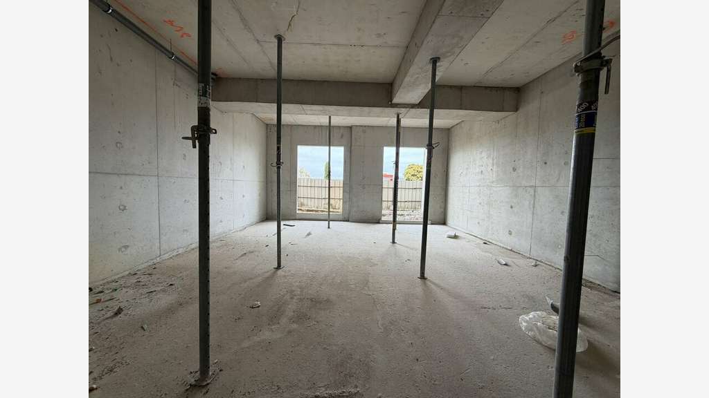 Local commercial de 59m² à louer à Meyzieu centre