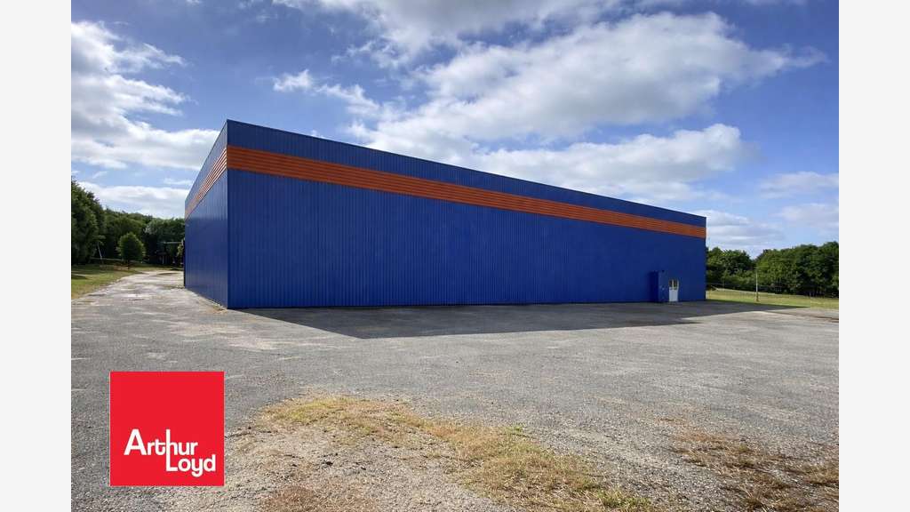 A louer bâtiment d'activités 1808m² à Mignières