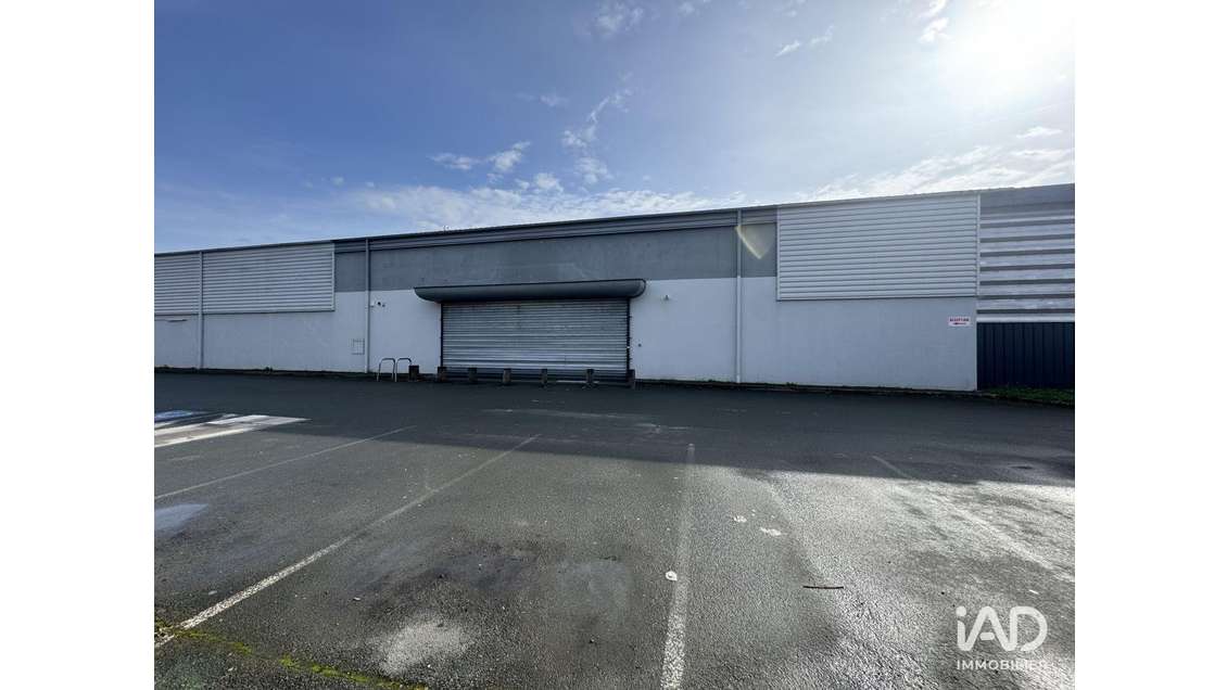 Boutique à Mirebeau