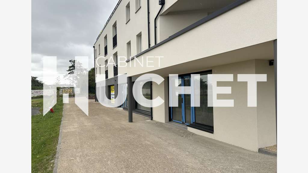 A LOUER MONDEVILLE Local Commercial Neuf 61 M 2