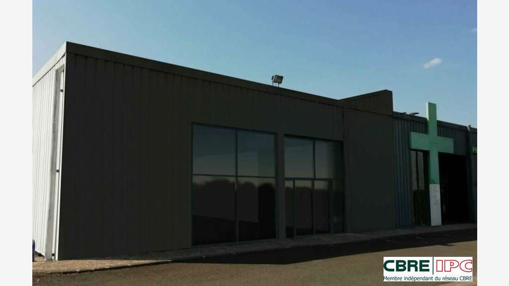 Location cellule 680m² à Mont-de-Marsan centre