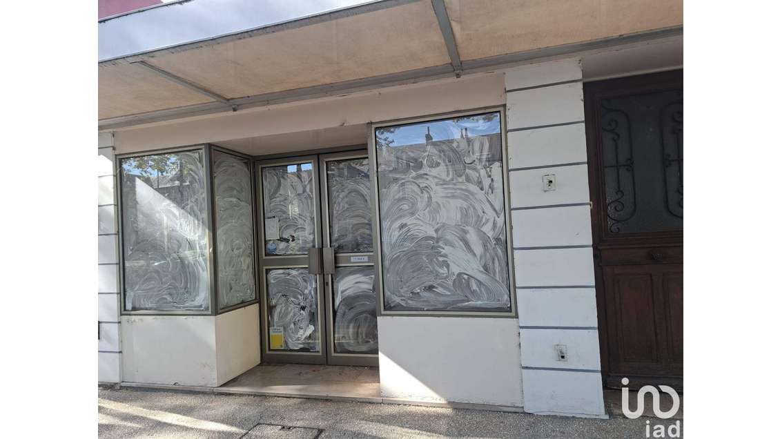 Local commercial à Montargis
