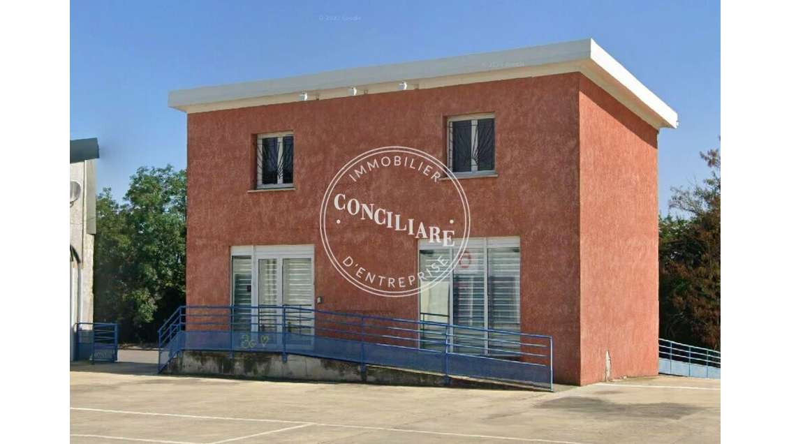 Local commercial 100m² à louer à Montauban